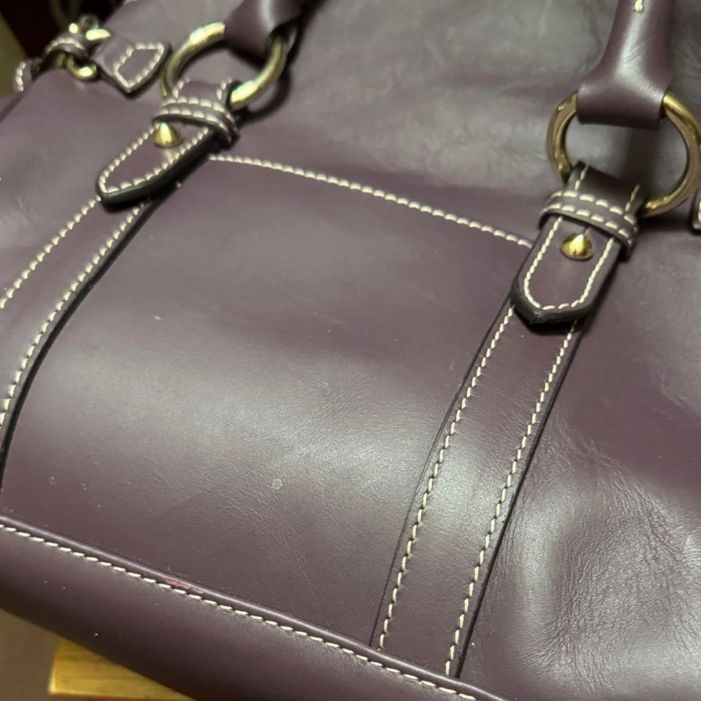 Dooney & Bourke plum satchel - Picture 5 of 6